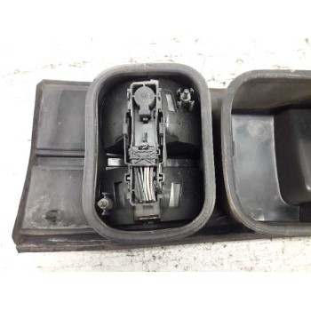 Recambio de piloto trasero central para renault laguna (b56) 1.9 dci rt referencia OEM IAM 7700420119  