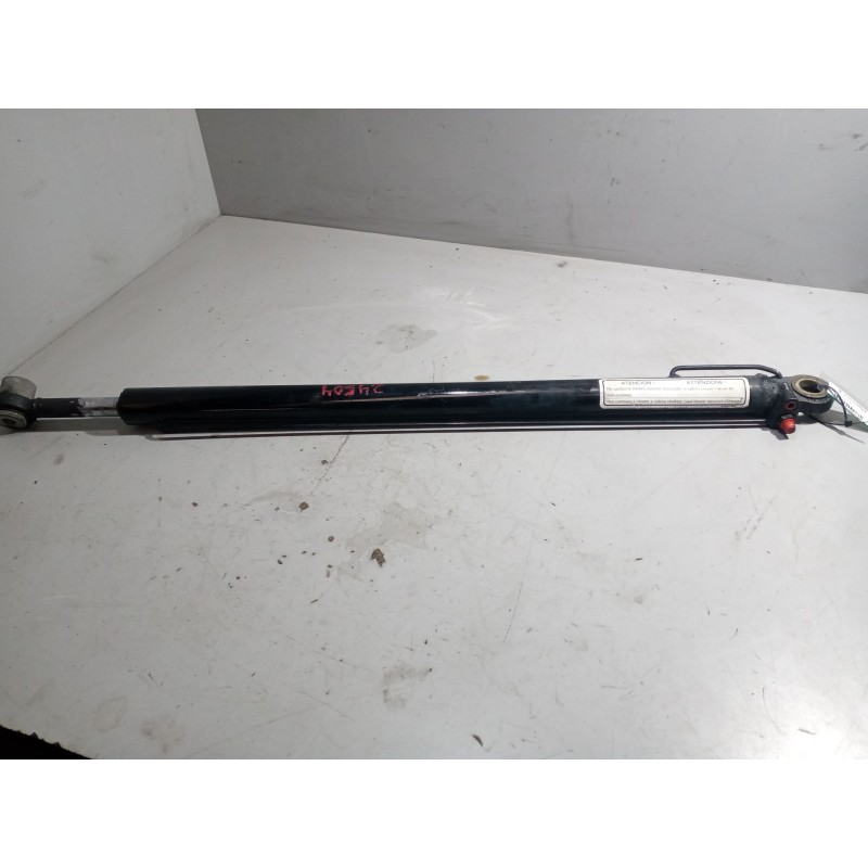 Recambio de brazo elevacion cabina para man tg - a 26.480 12.8 diesel (d 2876 lf 12) referencia OEM IAM 85417236030 81417236138 - Rojo