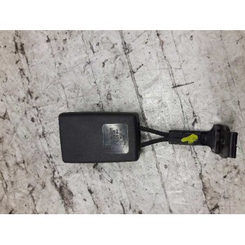 Recambio de enganche de cinturon trasero izquierdo para opel astra gtc cosmo referencia OEM IAM   