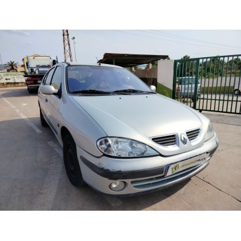 renault megane i fase 2 berlina (ba0) del año 2001