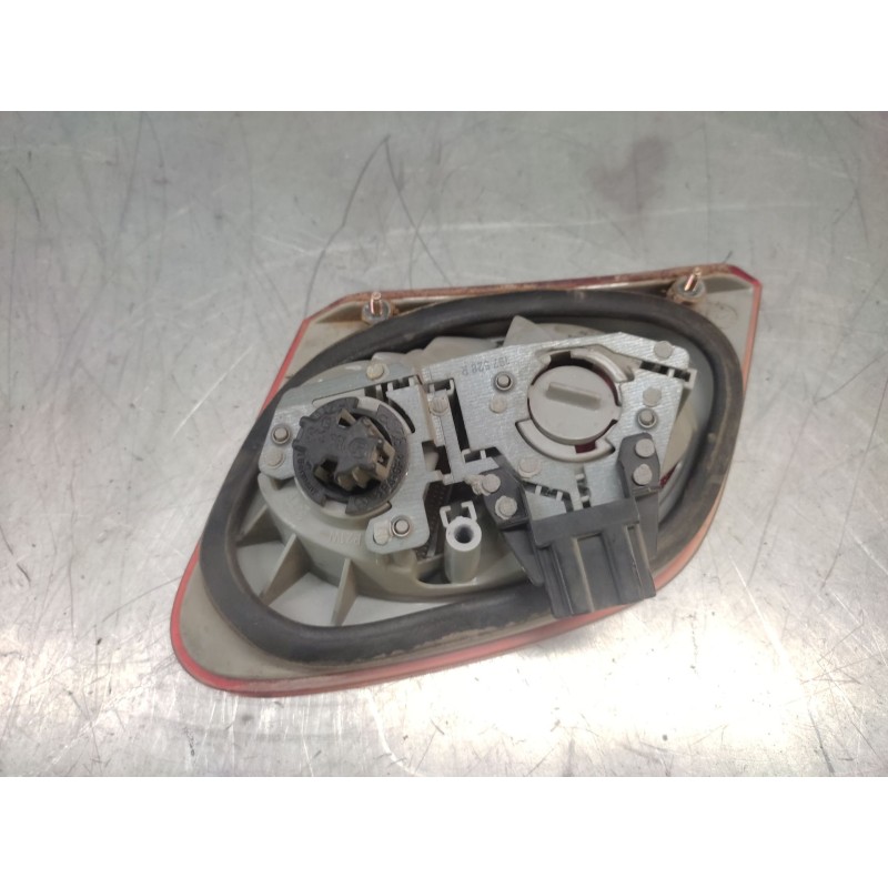 Recambio de piloto trasero derecho interior para mercedes-benz clase e (w210) berlina diesel 300 diesel (210.020) referencia OEM - Gris 2