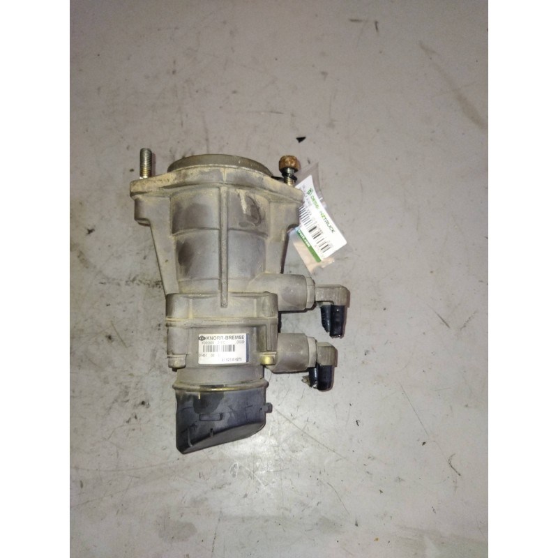 Recambio de valvula aire para man tg - a 18.440 10.5 diesel referencia OEM IAM 81521306275 K000926 VALVULA TRANSMISOR DE FRENO - Blanco