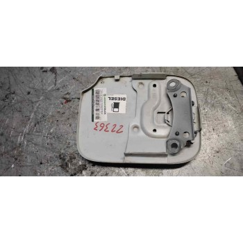 Recambio de tapa exterior combustible para dacia sandero referencia OEM IAM   