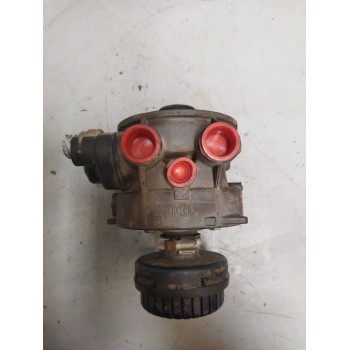 Recambio de valvula aire adicional para man tgx 18.xxx 12.4 diesel referencia OEM IAM 81521026370 LA8543 K017711