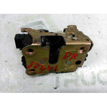 Recambio de cerradura puerta delantera derecha para renault kangoo (f/kc0) alize referencia OEM IAM 7701046800  