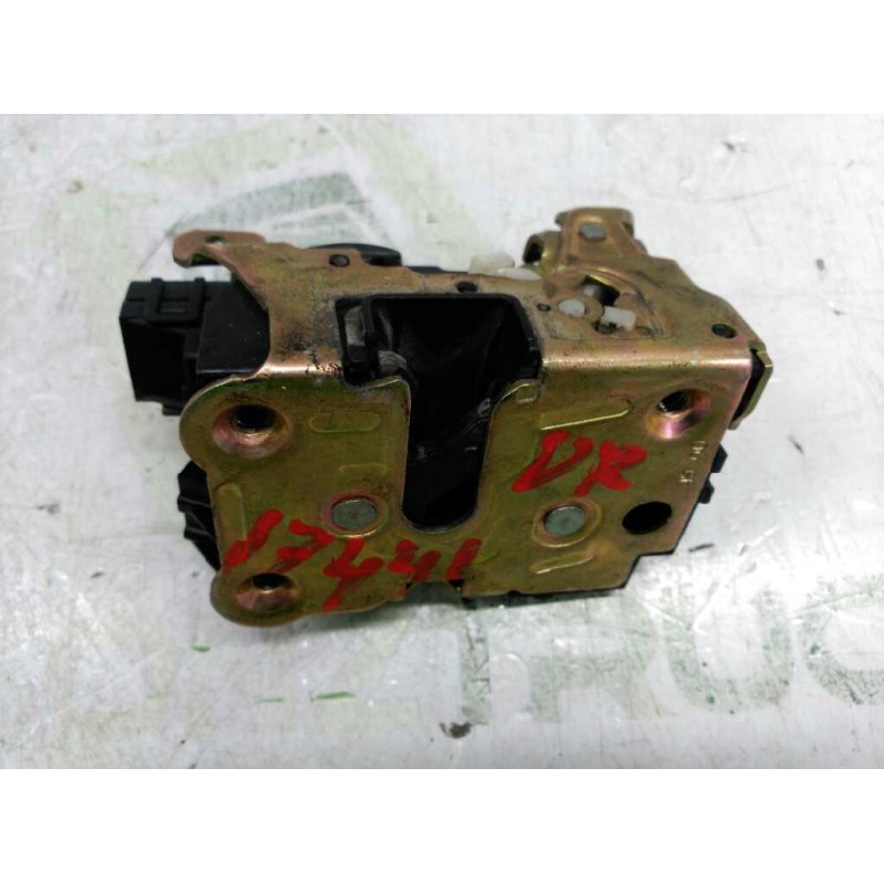 Recambio de cerradura puerta delantera derecha para renault kangoo (f/kc0) alize referencia OEM IAM 7701046800 2