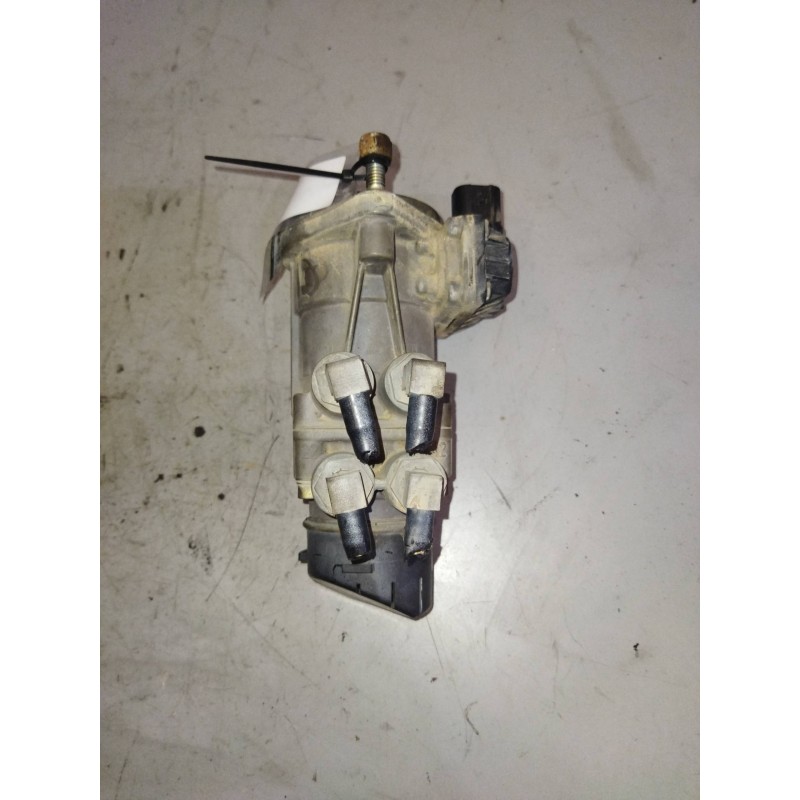 Recambio de valvula aire para man tg - a 18.440 10.5 diesel referencia OEM IAM 81521306275 K000926 VALVULA TRANSMISOR DE FRENO - Blanco 4