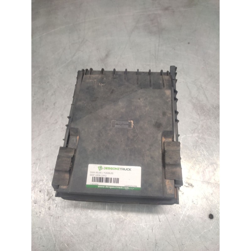 Recambio de caja reles / fusibles para seat leon (1p1) 1.9 tdi referencia OEM IAM 1K0937125A  