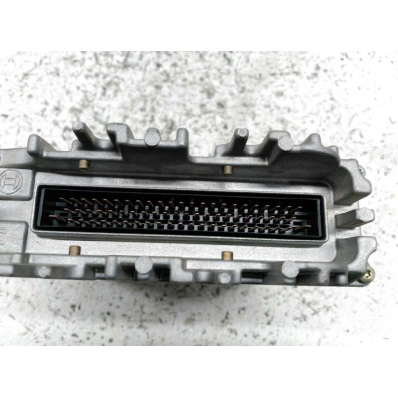 Recambio de centralita motor uce para audi a4 avant (b5) 1.9 tdi referencia OEM IAM 0281001425 028906021CE 28SA2886 2