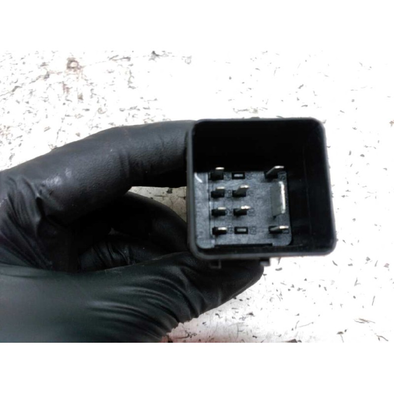 Recambio de caja precalentamiento para peugeot 206 berlina xn referencia OEM IAM 0281003039 2