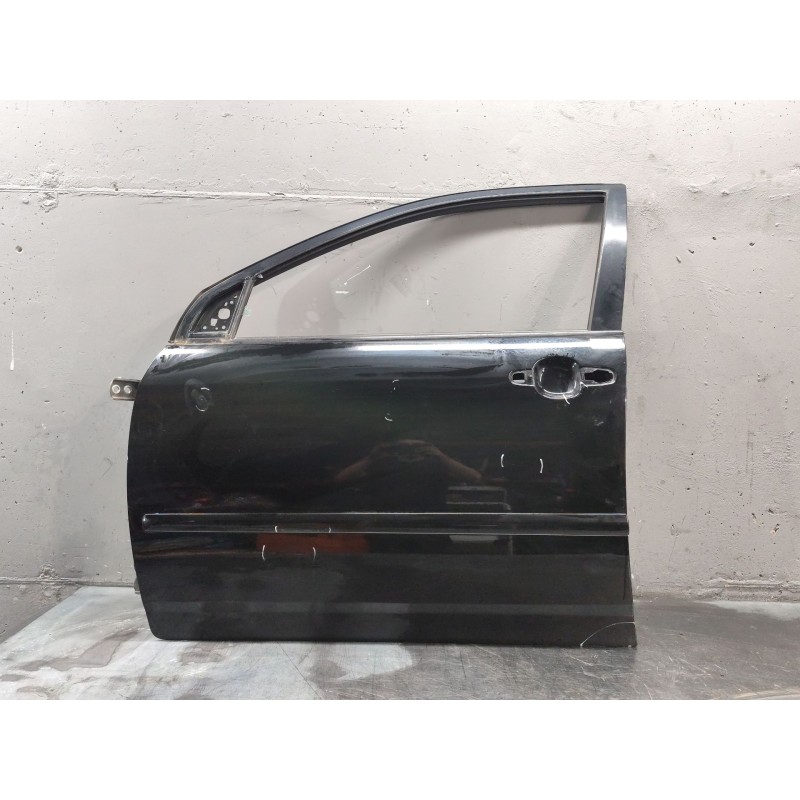 Recambio de puerta delantera izquierda para toyota corolla (_e12_) 2.0 d-4d (cde120r_, cde120l_) referencia OEM IAM - Negro