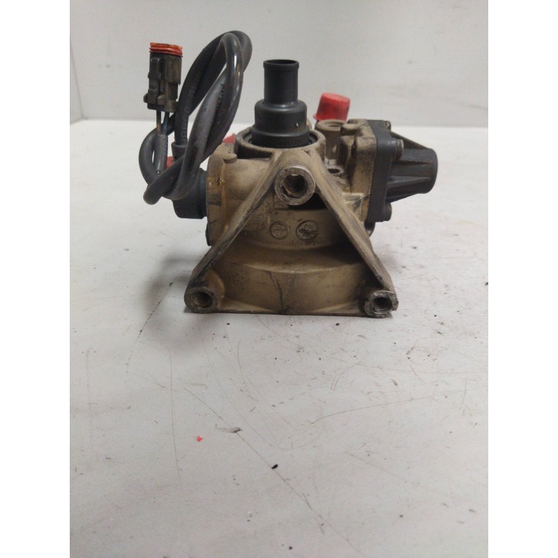 Recambio de valvula aire adicional para scania serie 4 (p/r 124 l) fsa 440 (4x2) e3 corto cr 13 / 14 b referencia OEM IAM 144175 5