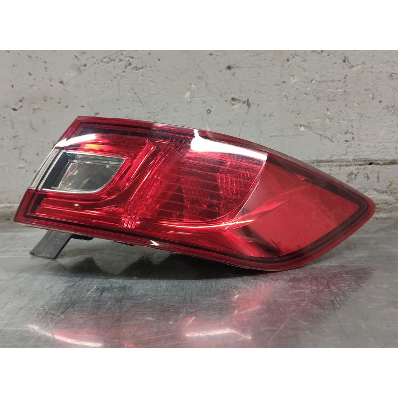 Recambio de piloto trasero derecho para renault clio iv (bh_) 0.9 tce 90 referencia OEM IAM - Blanco 4
