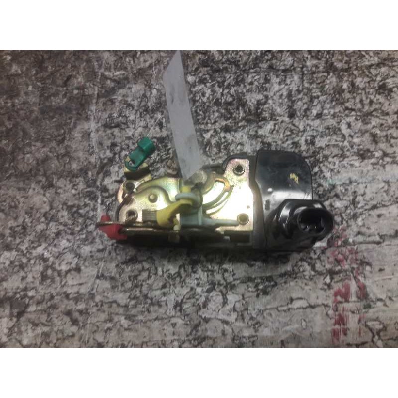 Recambio de cerradura puerta delantera izquierda para chrysler voyager (gs) 2.5 td referencia OEM IAM  2 PINS 2