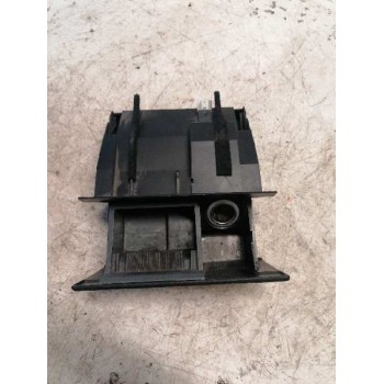 Recambio de cenicero para mitsubishi carisma berlina 5 (da0) 1900 di-d comfort referencia OEM IAM MR381240  