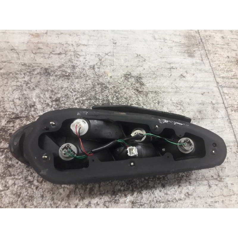 Recambio de piloto trasero derecho para hyundai coupe (rd) 1.6 16v cat referencia OEM IAM - Rojo 2