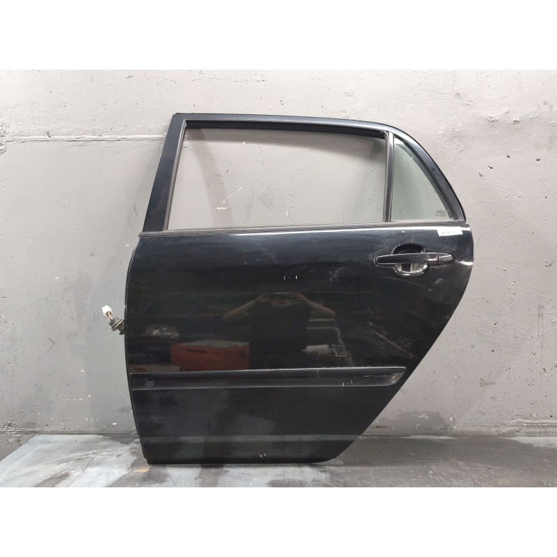 Recambio de puerta trasera izquierda para toyota corolla (_e12_) 2.0 d-4d (cde120r_, cde120l_) referencia OEM IAM - Negro