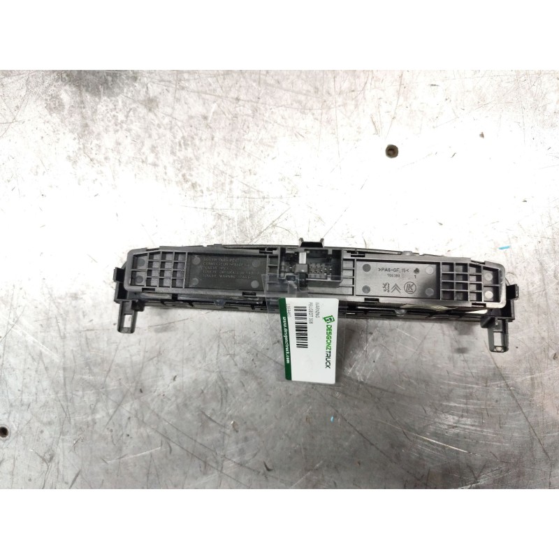 Recambio de warning para peugeot 308 confort referencia OEM IAM 9659215177 - Negro 2