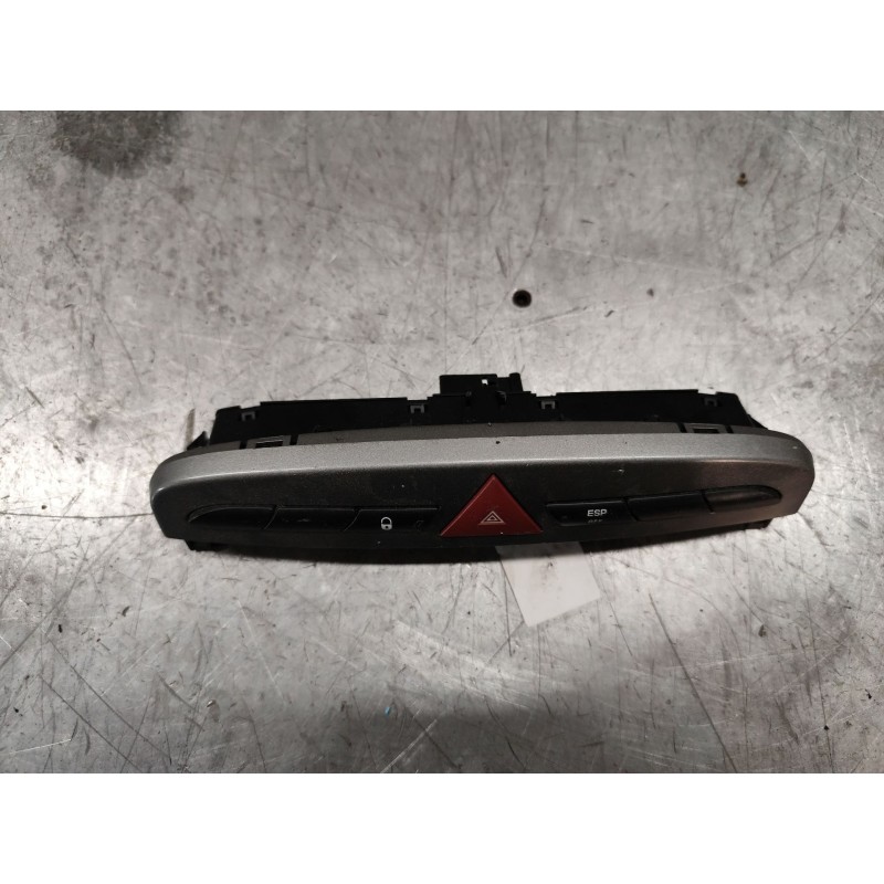 Recambio de warning para peugeot 308 confort referencia OEM IAM 9659215177 - Negro 3