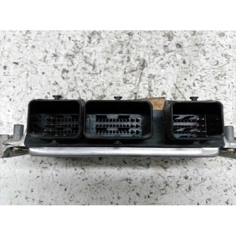 Recambio de centralita motor uce para citroën saxo 1.1 furio referencia OEM IAM 9637838780 0261206246 2