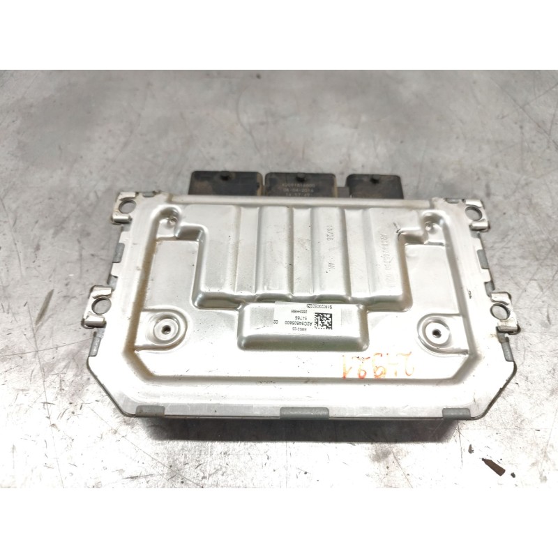 Recambio de centralita motor uce para dacia sandero ii (b8_) 1.2 referencia OEM IAM 237107314R - Blanco 2