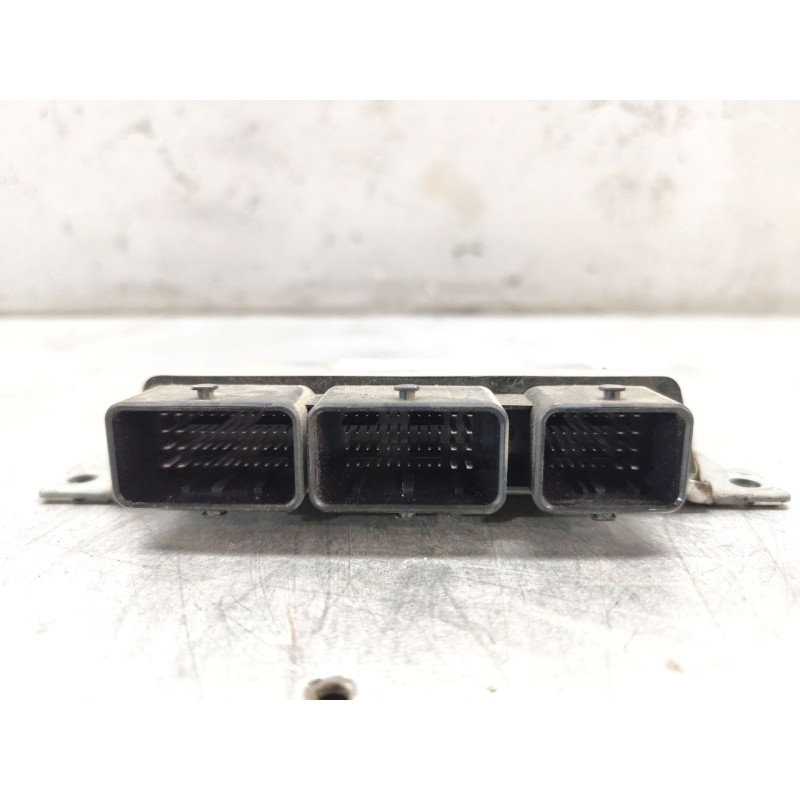 Recambio de centralita motor uce para dacia sandero ii (b8_) 1.2 referencia OEM IAM 237107314R - Blanco 3