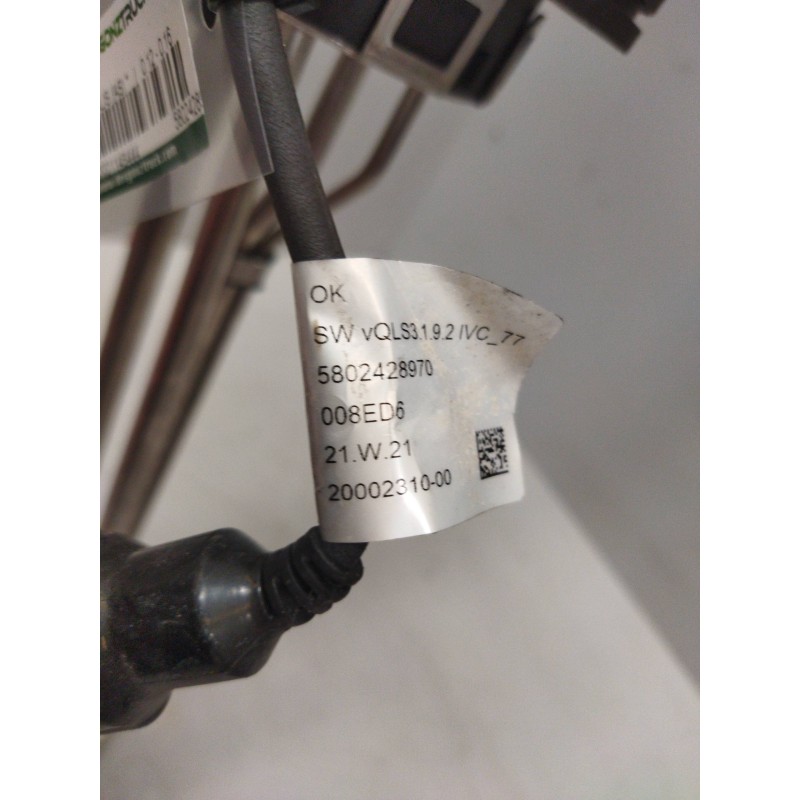 Recambio de aforador para iveco stralis (as) referencia OEM IAM 5802428970  AFORADOR ADBLUE - Azul 3