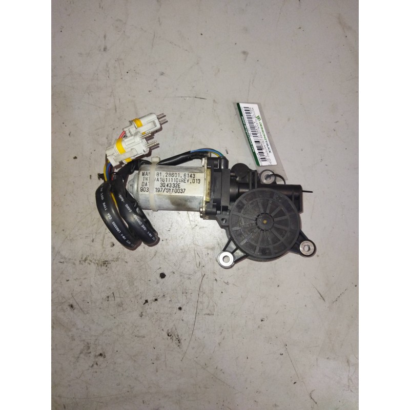 Recambio de motor elevalunas delantero izquierdo para man tg - a 18.xxx 10.5 diesel referencia OEM IAM 81286016143  
