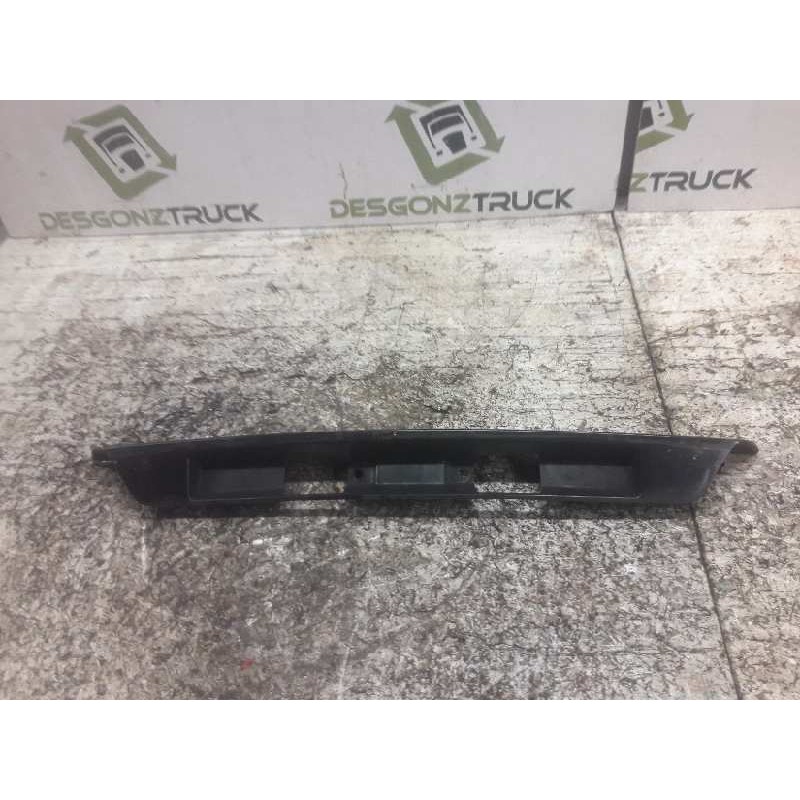 Recambio de asidero porton maletero para mazda 626 berlina (gf) 2.0 ditd ac referencia OEM IAM - Negro 2