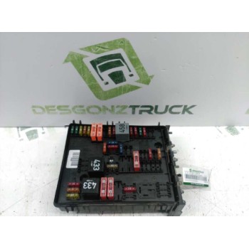 CAJA RELES / FUSIBLES 1K0937548A 
