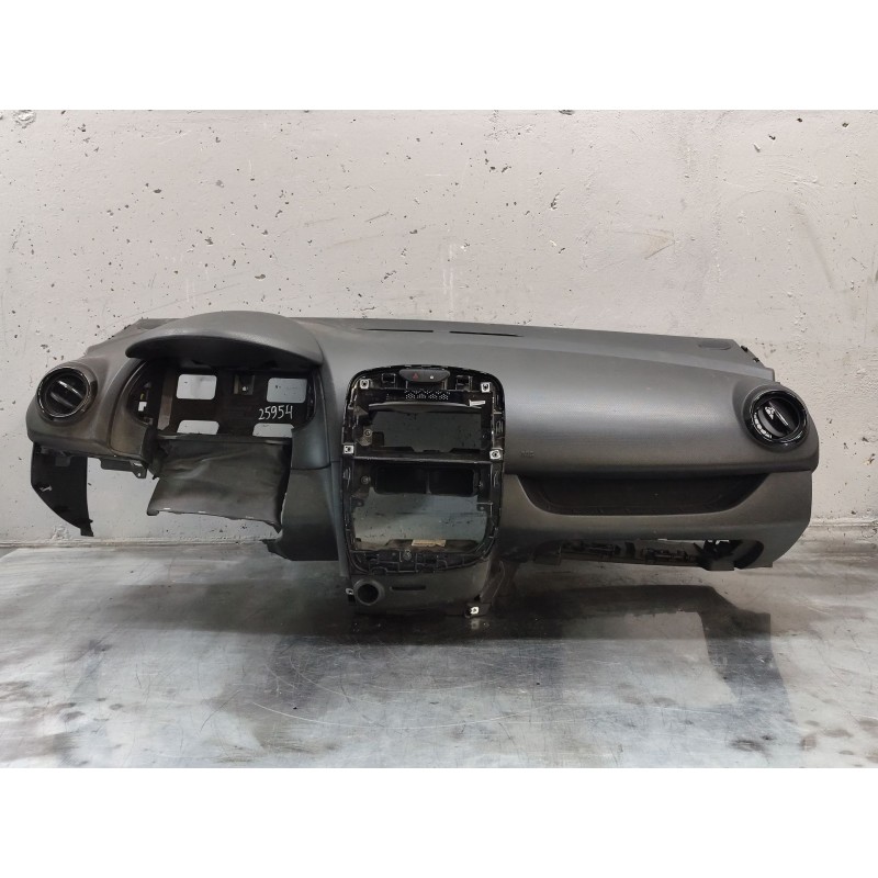 Recambio de salpicadero para renault clio iv (bh_) 0.9 tce 90 referencia OEM IAM   