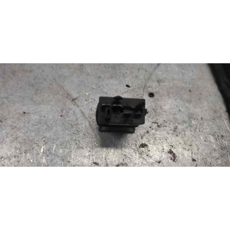 Recambio de boton antivaho para seat toledo (1m2) select referencia OEM IAM 1M1959621 2