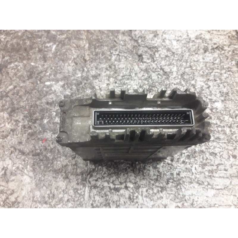 Recambio de centralita motor uce para renault megane i classic (la0) 1.9 dti alize referencia OEM IAM 7700113863 7700111552 0281 2