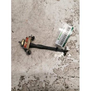 RETENEDOR PUERTA DELANTERA IZQUIERDA