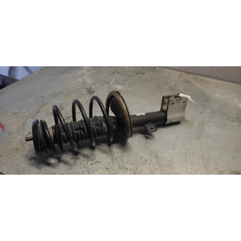 Recambio de amortiguador delantero derecho para peugeot 307 break / sw (s1) sw clim plus referencia OEM IAM   