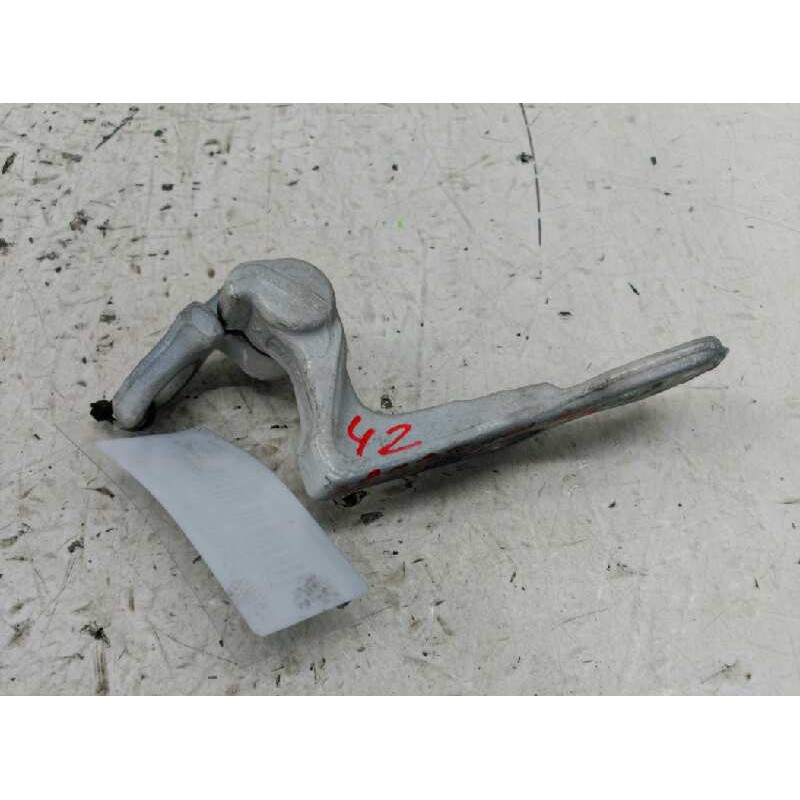 Recambio de bisagra delantera derecha para ford focus berlina (cap) ghia referencia OEM IAM  INFERIOR 