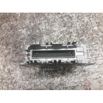 Recambio de centralita motor uce para chrysler voyager (gs) 2.5 td referencia OEM IAM 0281001708 P04686661AC 970901 28SA3379
