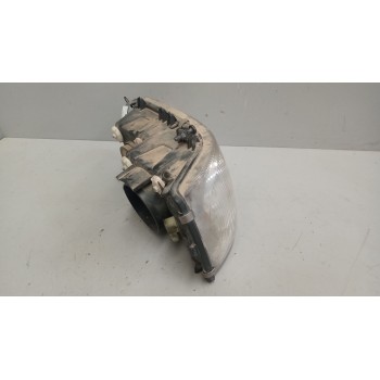 Recambio de faro derecho para daf serie xf105.xxx 12.9 diesel referencia OEM IAM   