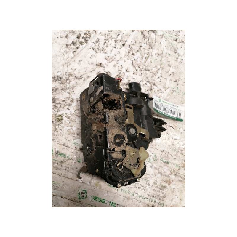 Recambio de cerradura puerta trasera izquierda para skoda octavia berlina (1u2) 1.9 tdi pilot (81kw) referencia OEM IAM 3B489901