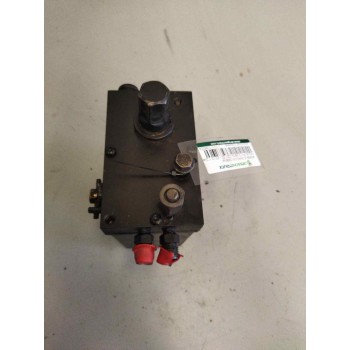 Recambio de bomba elevacion cabina para volvo fh 12 asta 2001 e2 / e3 12.1 diesel (d12d380) referencia OEM IAM 1095004 1095005 1