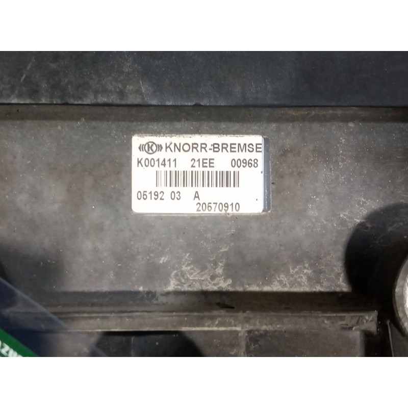 Recambio de valvula aire para renault magnum ab 2005 12.0 diesel referencia OEM IAM 20570910 VALVULA EBS MODULADOR DE EJE K00141 - Blanco 2
