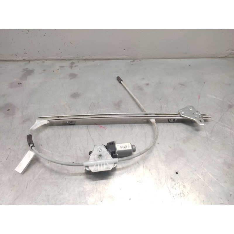 Recambio de elevalunas delantero izquierdo para iveco daily caja cerrada (1999 =>) 35 - s 13 caja cerrada referencia OEM IAM 400 - Blanco 2
