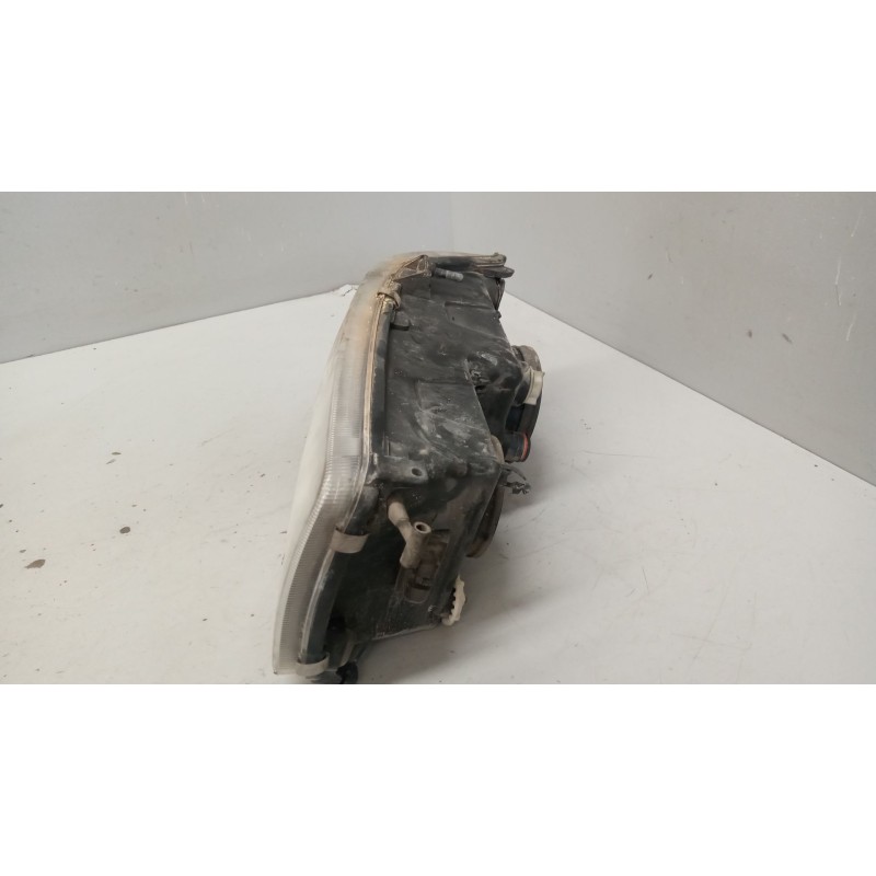 Recambio de faro izquierdo para daf serie xf105.460 12.9 diesel referencia OEM IAM - Blanco 2