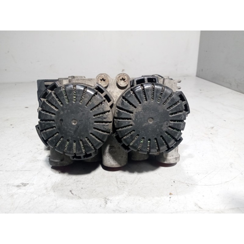 Recambio de valvula aire para renault magnum ab 2005 12.0 diesel referencia OEM IAM 20570910 VALVULA EBS MODULADOR DE EJE K00141 - Blanco 4