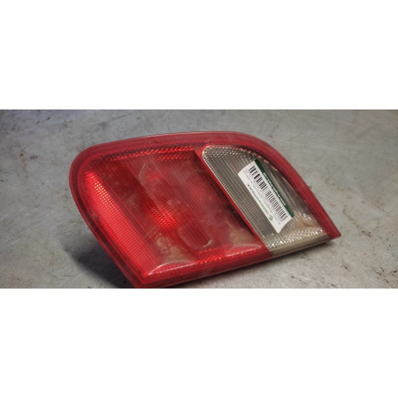 Recambio de piloto trasero derecho interior para mercedes-benz clase clk (w208) coupe 230 compressor (208.347) referencia OEM IA - Verde