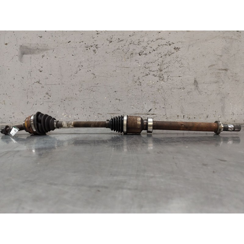 Recambio de transmision delantera derecha para renault clio iv (bh_) 0.9 tce 90 referencia OEM IAM 391009101R  