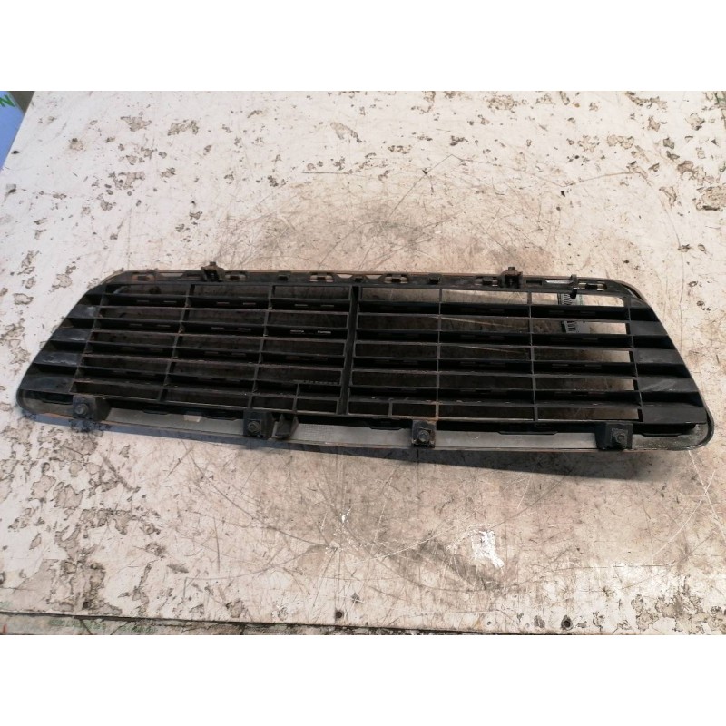 Recambio de rejilla delantera central para mercedes-benz clase clk (w208) coupe referencia OEM IAM - Verde 2