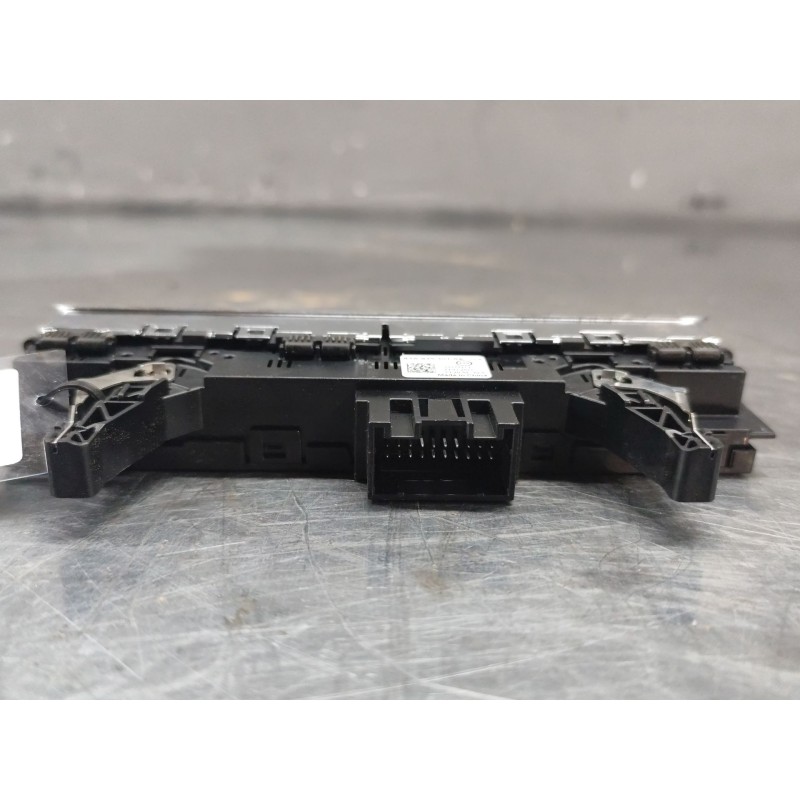 Recambio de warning para audi q3 (f3b) 35 tdi quattro referencia OEM IAM 83A925301AE - Blanco 2