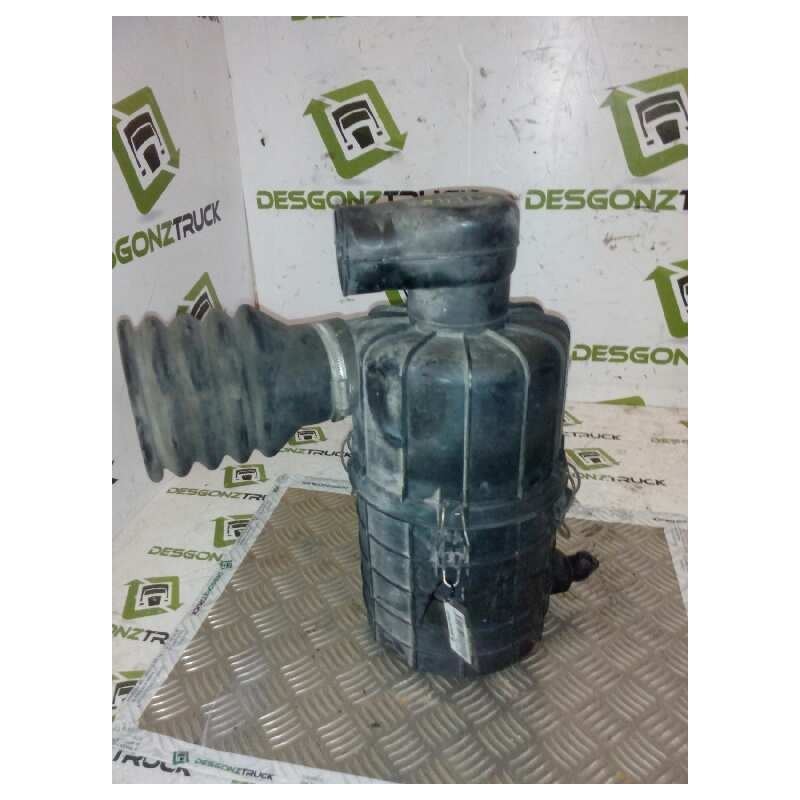 Recambio de filtro aire para nissan cabstar 01.04  cabina doble cabina doble referencia OEM IAM 16500F3900 4416592905 