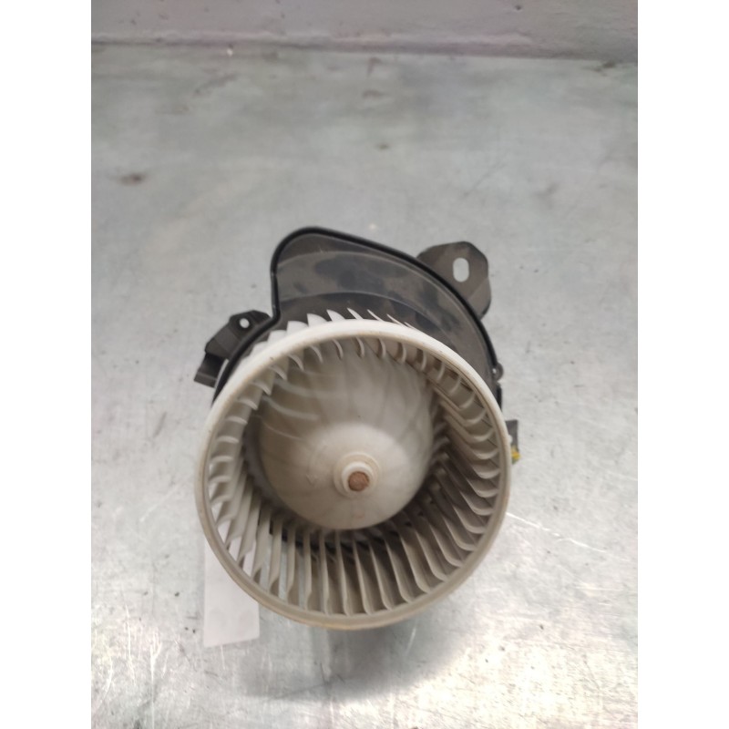 Recambio de ventilador calefaccion para opel corsa d selective referencia OEM IAM 13335075  